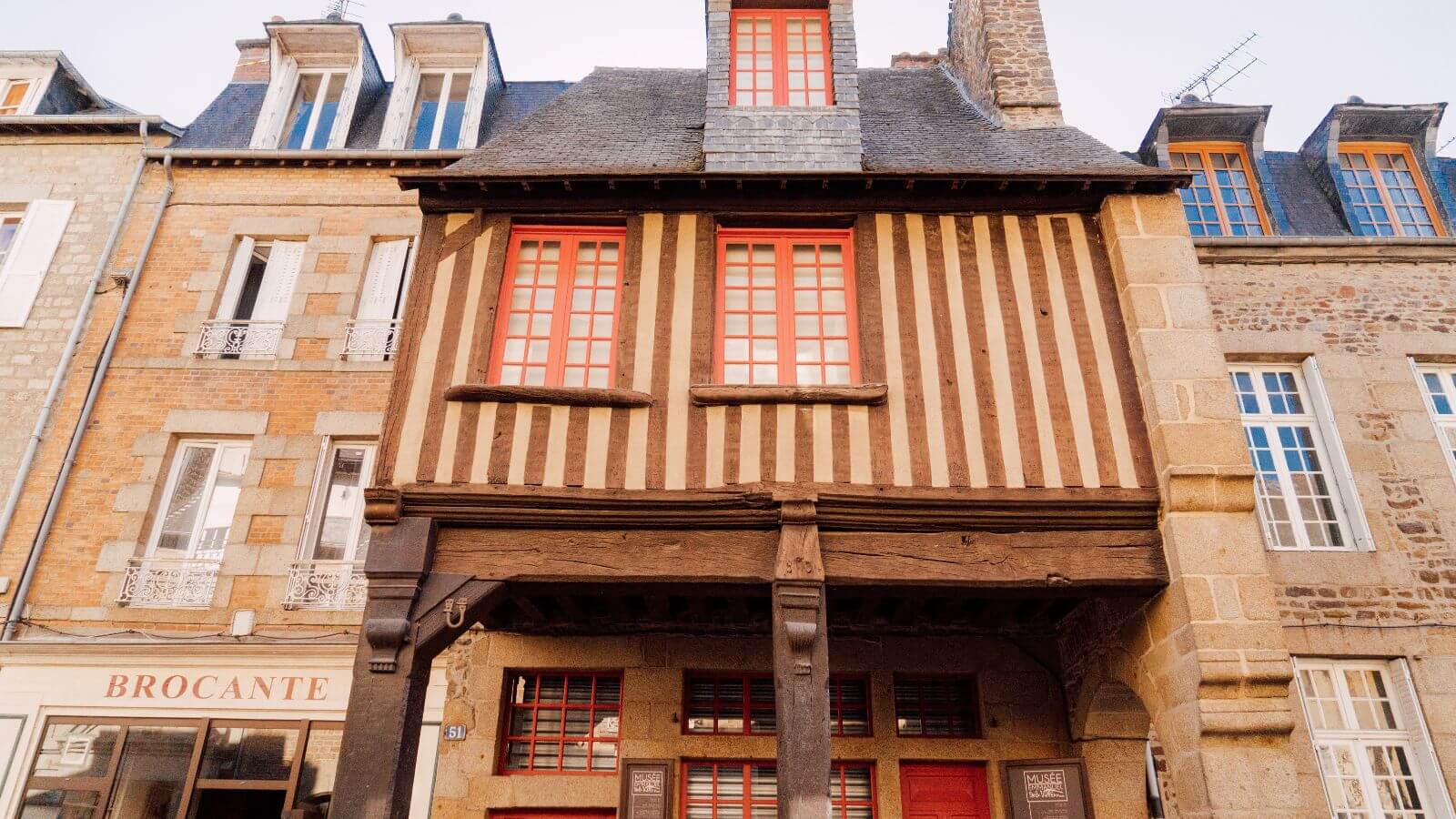 13fougeres-musee-emmanuel-de-la-villeon