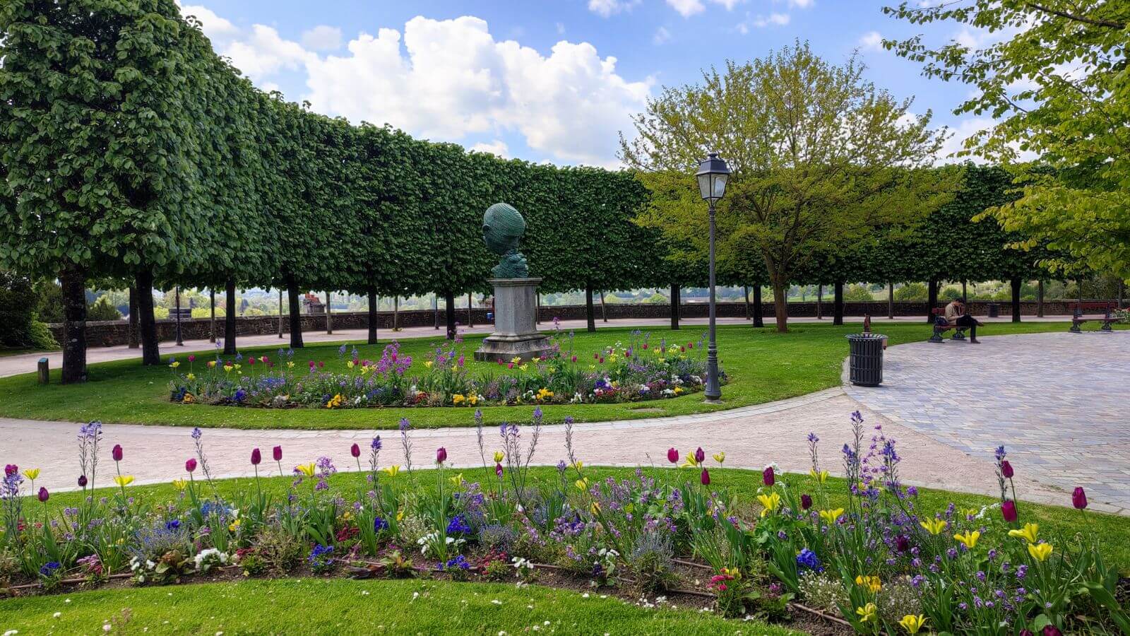 16fougeres-jardin-public