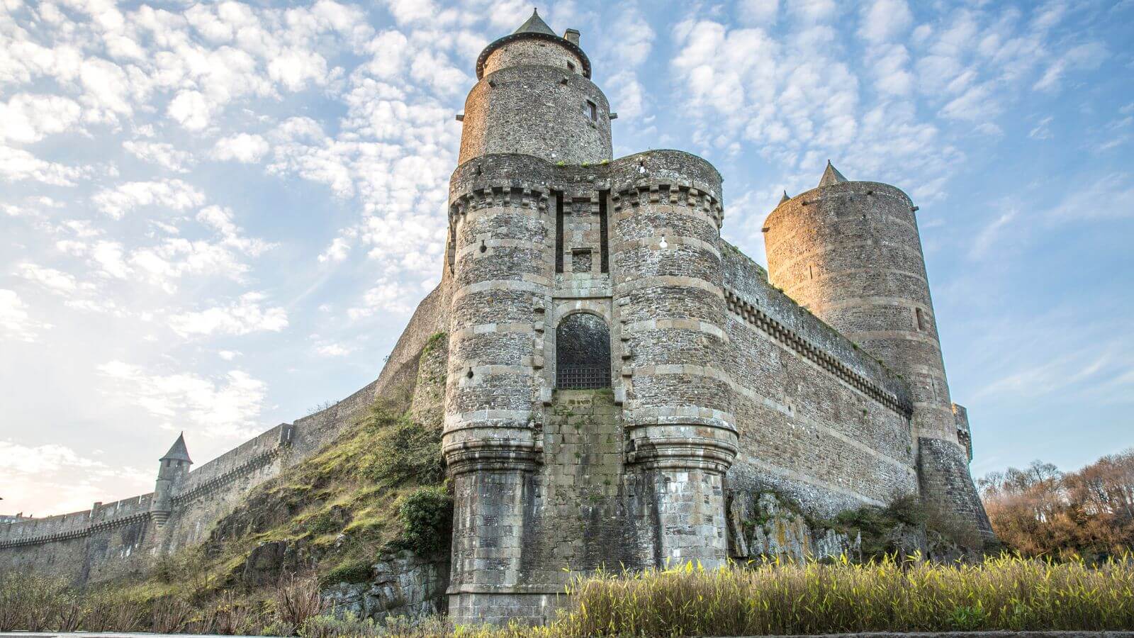 29-1fougeres-tour-melusine