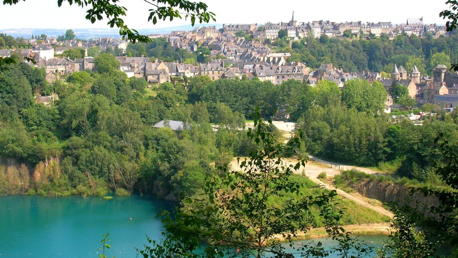 30-1fougeres-carriere-du-rocher-coupe